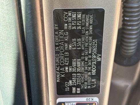 Certified 2023 Kia Niro LX FWD image 37