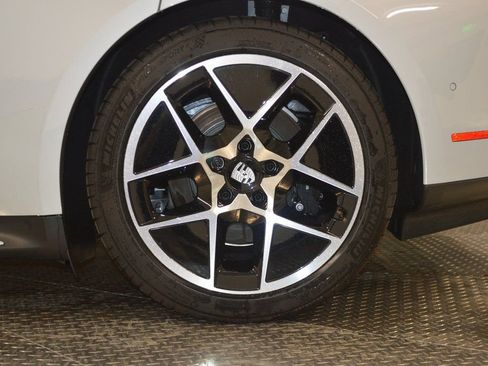 Used 2025 Porsche Taycan RWD image 14