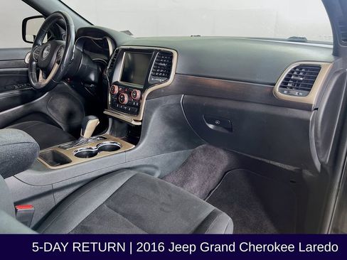 Used 2016 Jeep Grand Cherokee Laredo w/ Quick Order Package 23E AWD/4WD image 31