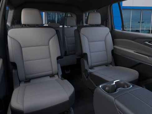 New 2026 Chevrolet Traverse LT FWD image 17
