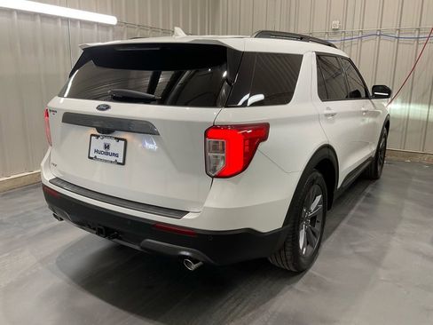 Used 2022 Ford Explorer XLT w/ Equipment Group 202A image 24