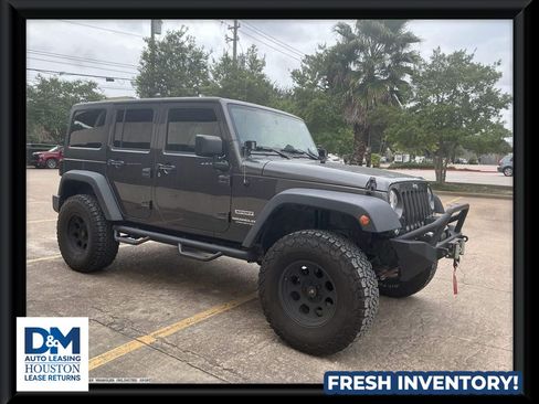 Used 2014 Jeep Wrangler Unlimited Sport w/ Quick Order Package 24S AWD/4WD image 1