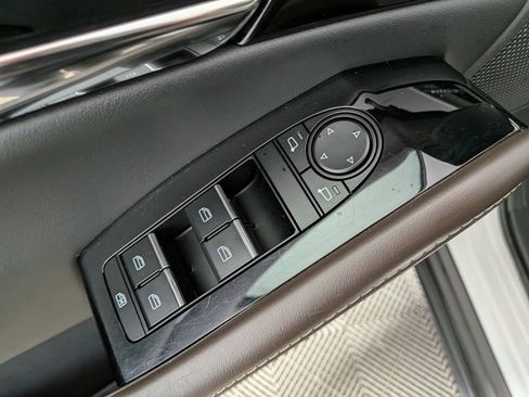 Used 2024 MAZDA CX-30 AWD 2.5 S w/ Premium Package image 16