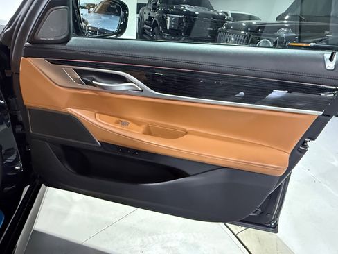 Used 2022 BMW 740i xDrive w/ M Sport Package image 58