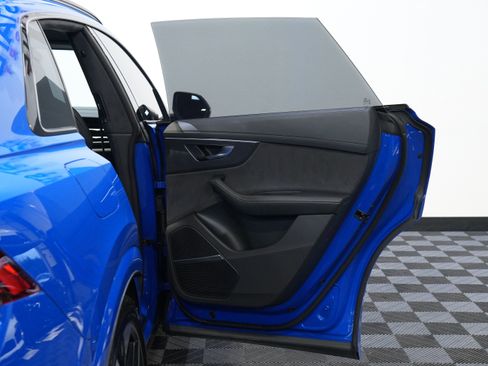 Used 2023 Audi RS Q8 w/ Black Optic Package image 30