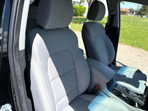 Used 2019 Hyundai Tucson Value image 39