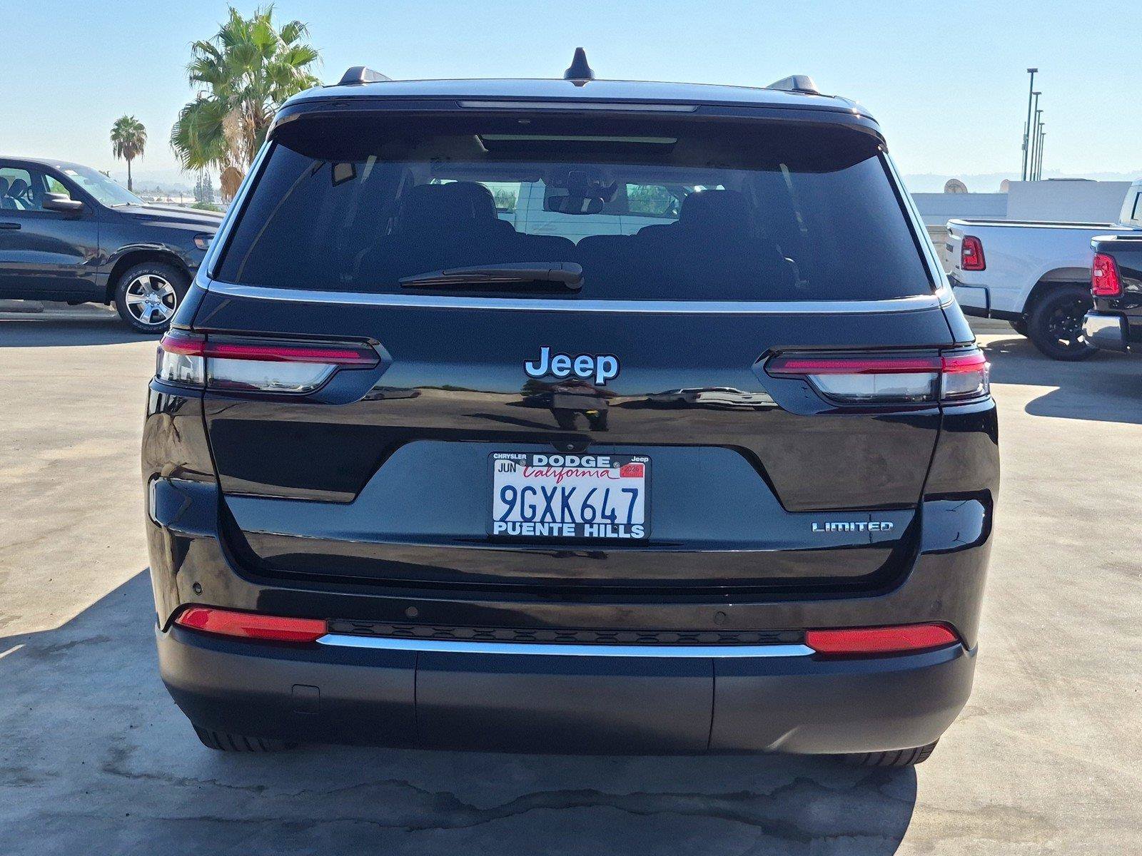Used 2023 Jeep Grand Cherokee L Limited RWD image 5