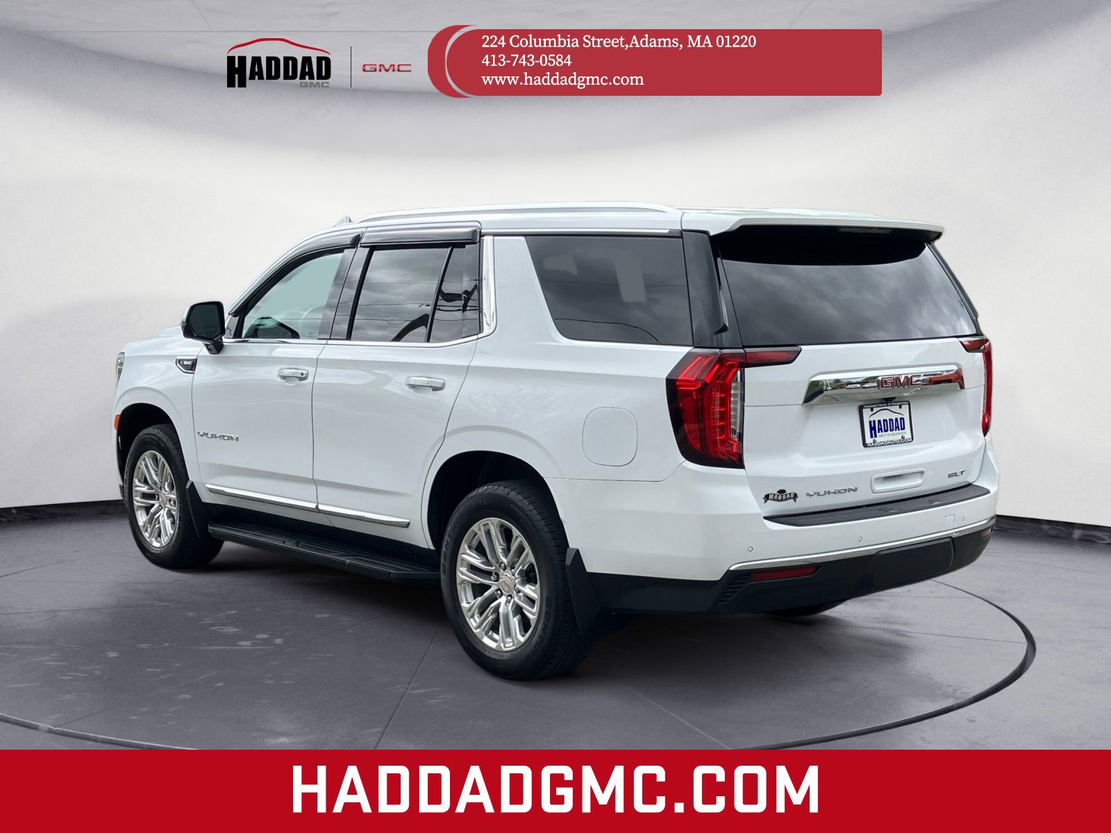 Certified 2022 GMC Yukon SLT w/ SLT Luxury Package AWD/4WD image 7