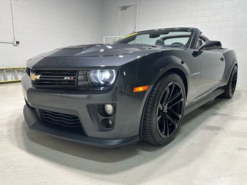 Used 2014 Chevrolet Camaro ZL1 RWD image 17