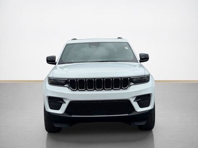 Used 2025 Jeep Grand Cherokee Laredo X w/ Luxury Tech Group I