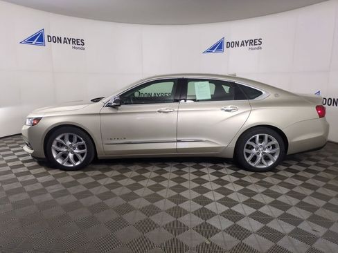 Used 2014 Chevrolet Impala LTZ FWD image 2