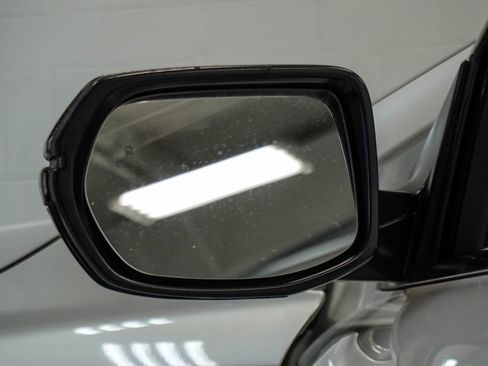 Used 2020 Honda CR-V EX image 40