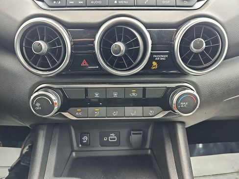 Used 2024 Nissan Sentra S FWD image 24