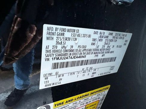 Used 2018 Ford Expedition Limited image 12