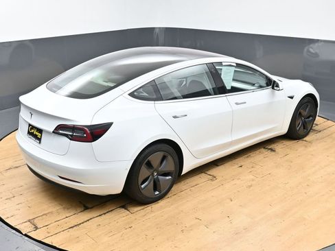 Used 2018 Tesla Model 3 Long Range AWD/4WD image 47