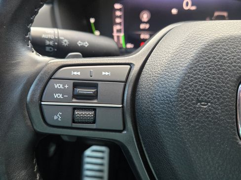 Used 2023 Honda Accord Sport image 18