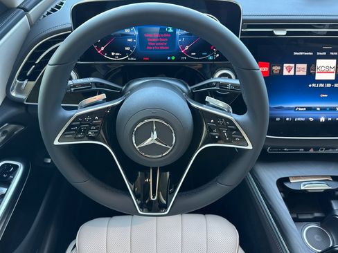 New 2026 Mercedes-Benz E 450 4MATIC Sedan image 28
