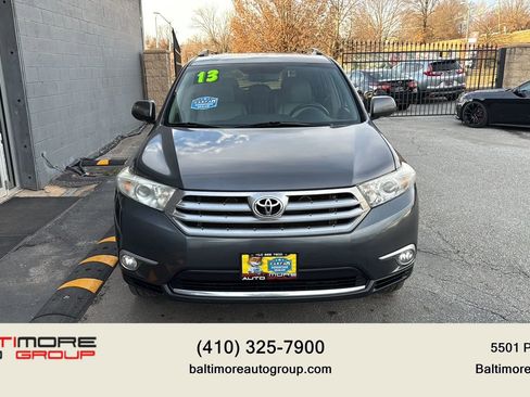 Used 2013 Toyota Highlander Limited image 2