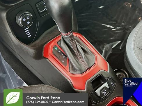 Used 2017 Jeep Renegade Trailhawk image 20