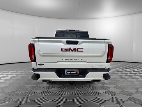 Used 2019 GMC Sierra 1500 Denali w/ Driver Alert Package II AWD/4WD image 4