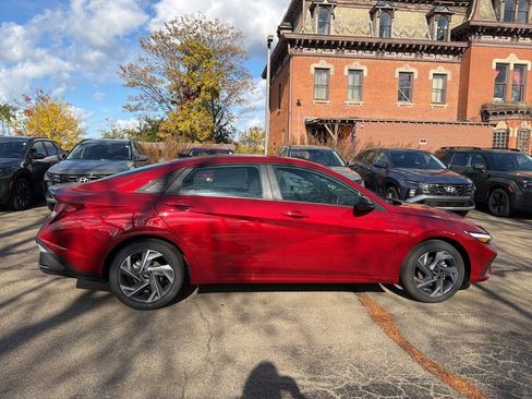 New 2025 Hyundai Elantra Sport image 8