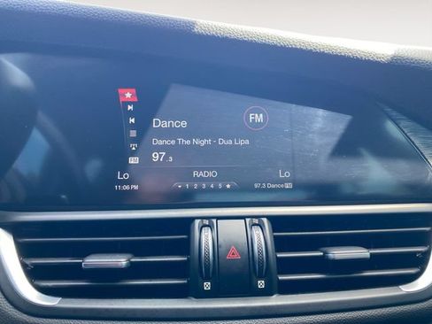 Used 2019 Alfa Romeo Giulia AWD w/ Cold Weather Package image 22