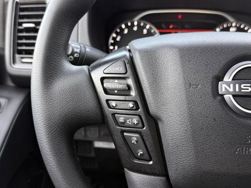 Used 2023 Nissan Frontier SV w/ Midnight Edition Package RWD image 30