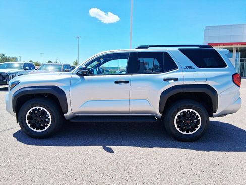Used 2025 Toyota 4Runner TRD Off-Road Premium w/ Tow Technology Package AWD/4WD image 3