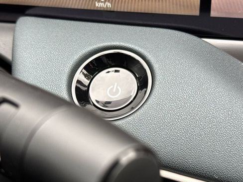 New 2026 Nissan Leaf Platinum+ w/ Cargo Package (Platinum+) image 20