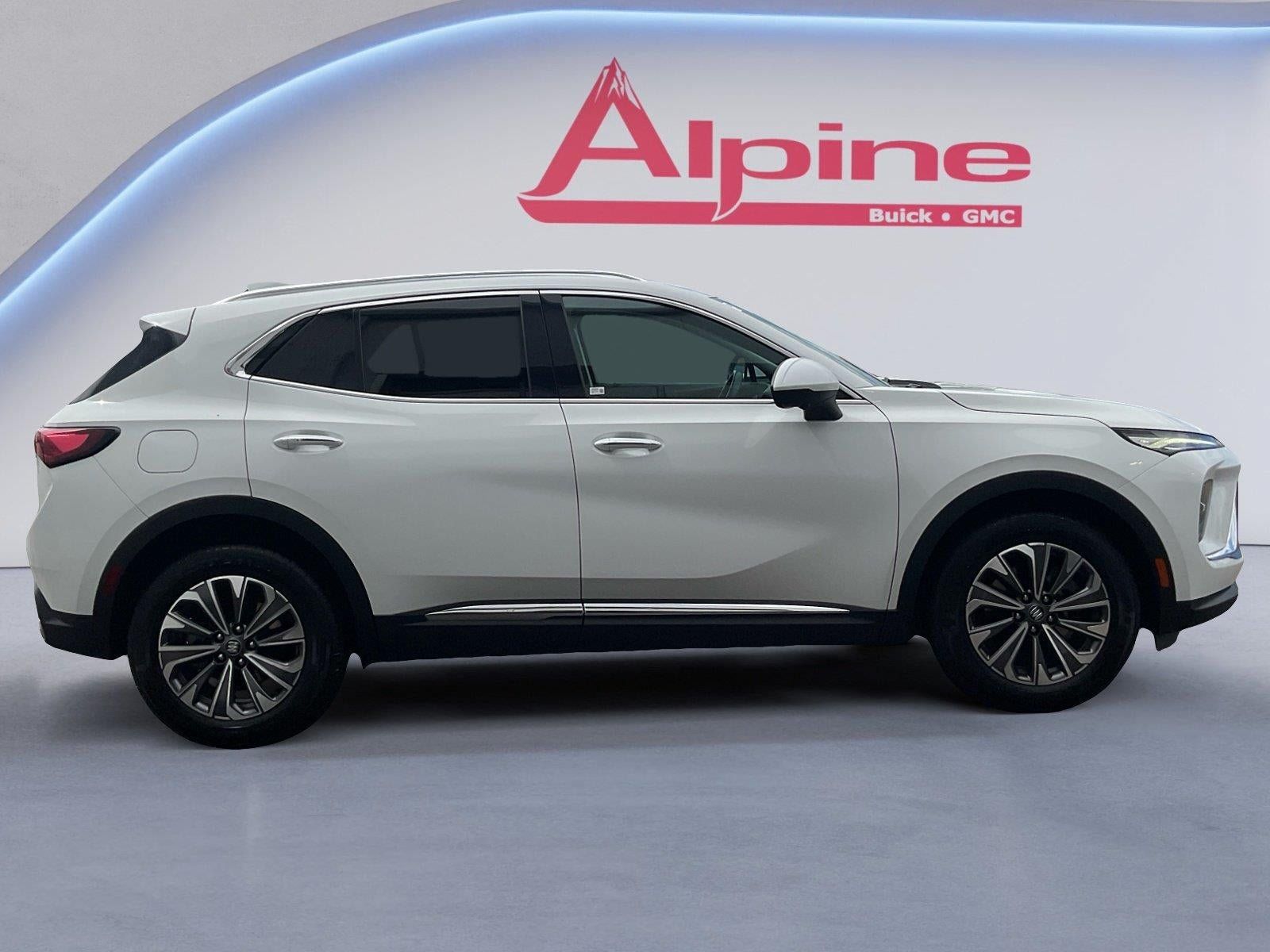 Used 2024 Buick Envision Preferred AWD/4WD image 6