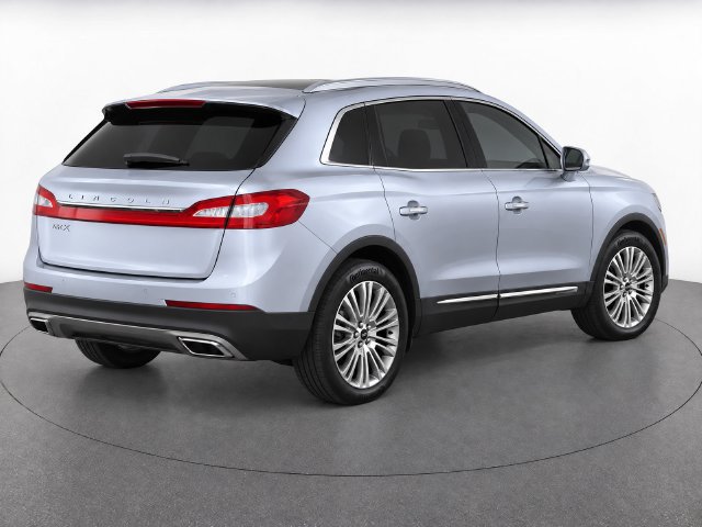 Used 2016 Lincoln MKX Reserve w/ Technology Package FWD image 4