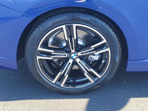 Used 2025 BMW 230i Coupe w/ M Sport Package image 6