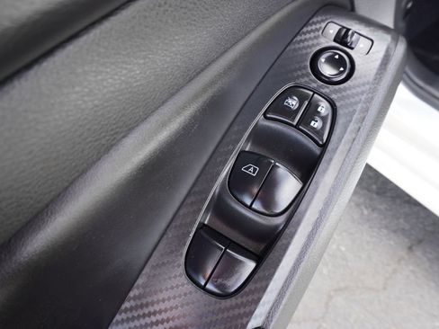 Certified 2024 Nissan Altima 2.5 SV FWD image 15