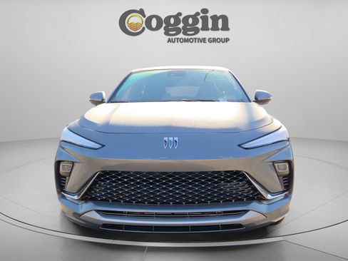 New 2026 Buick Envista Avenir image 8