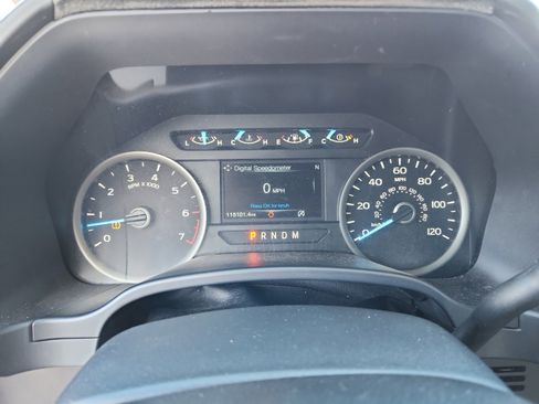 Used 2018 Ford F150 XLT w/ Equipment Group 302A Luxury image 10