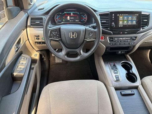 Used 2021 Honda Pilot EX image 26