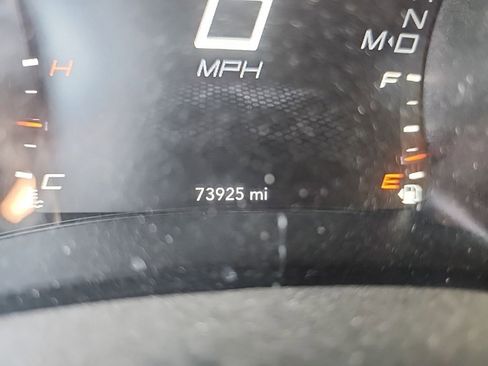 Used 2015 Dodge Charger SXT image 13