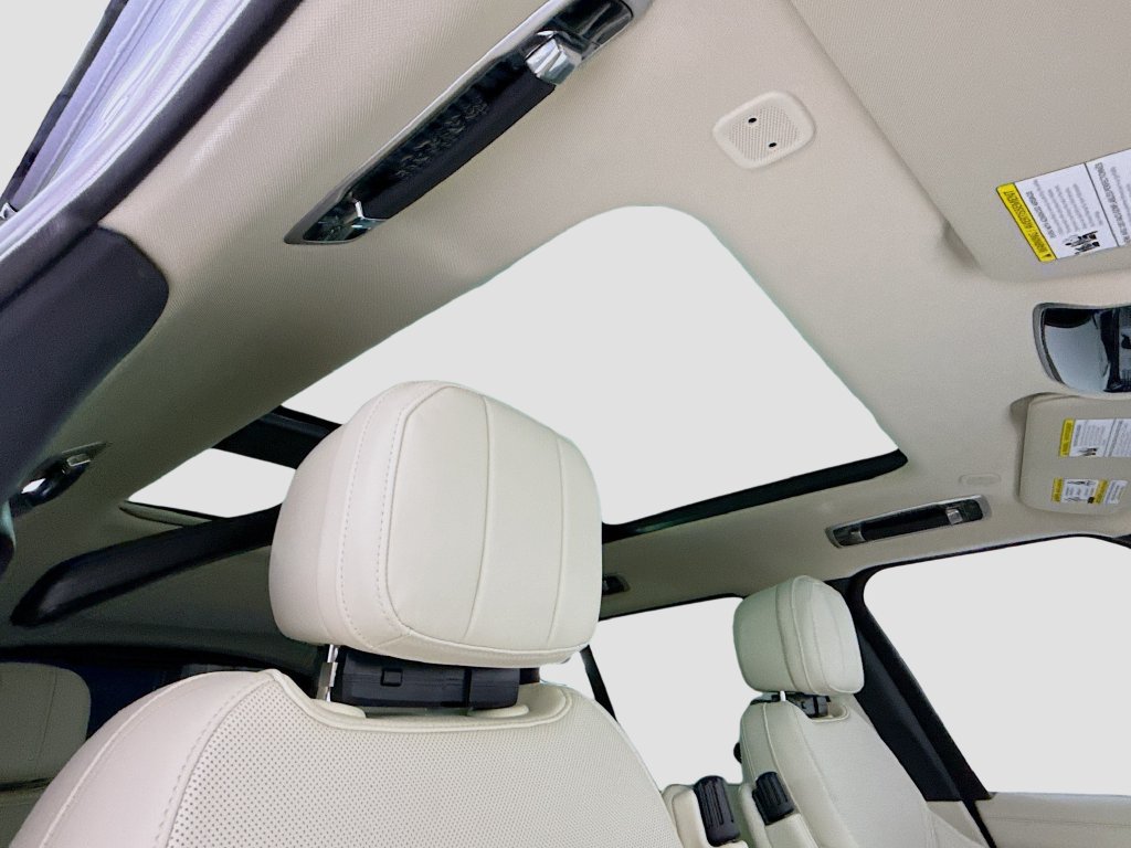New 2026 Land Rover Range Rover SE AWD/4WD image 18