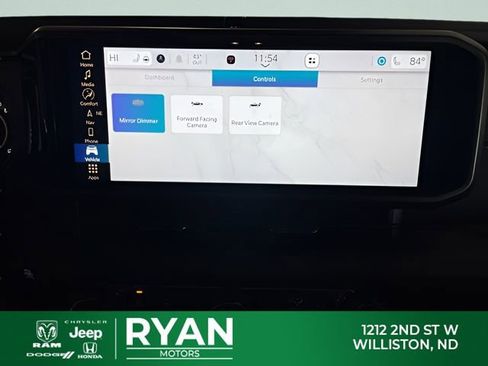 New 2026 Jeep Gladiator Mojave w/ Technology Group AWD/4WD image 30