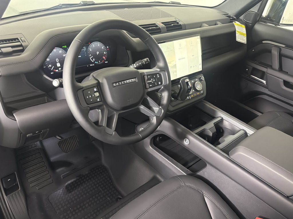New 2026 Land Rover Defender 110 X-Dynamic SE AWD/4WD image 4