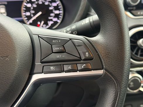 Used 2024 Nissan Sentra SV image 14