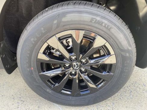 Used 2025 MAZDA CX-50 2.5 Hybrid w/ Weather Package image 4