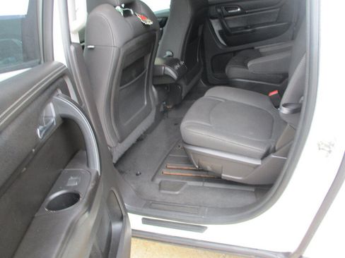 Used 2015 GMC Acadia SLE AWD/4WD image 8