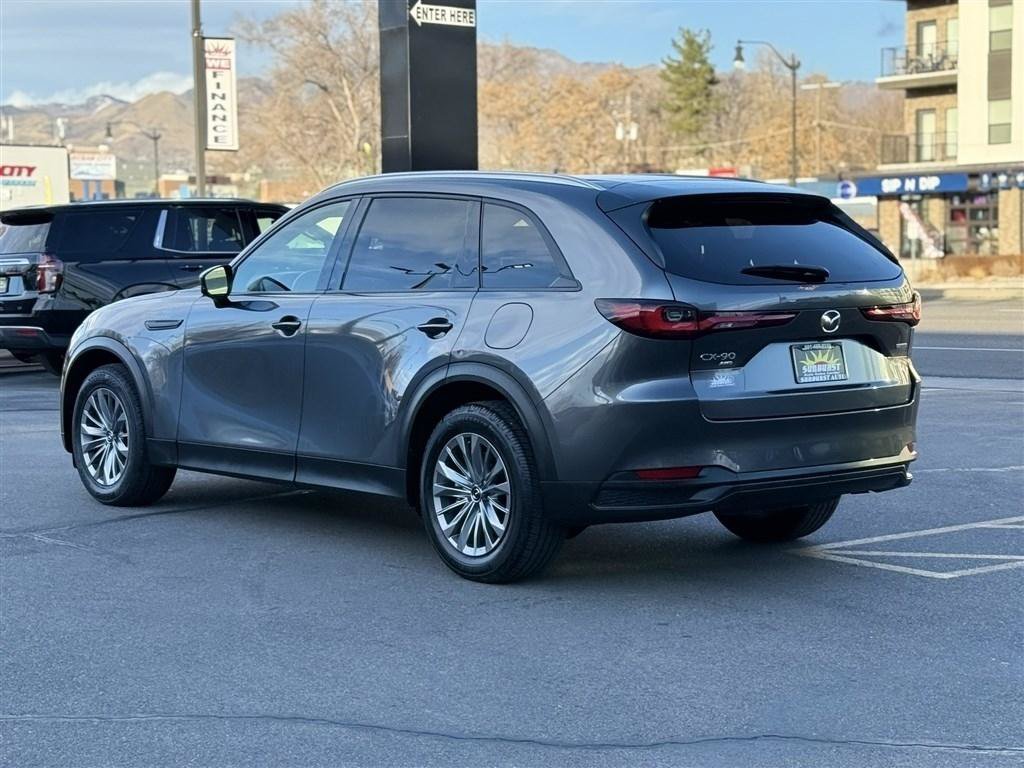 Used 2024 MAZDA CX-90 3.3 Turbo w/ Preferred Plus AWD/4WD image 5