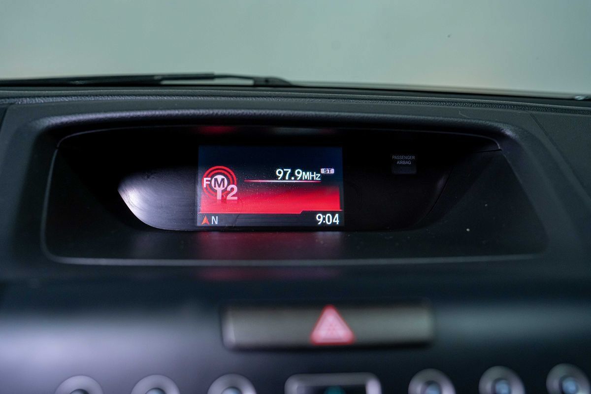 Used 2016 Honda CR-V LX image 5