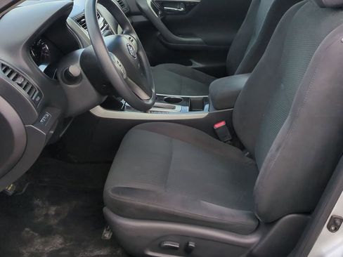 Used 2014 Nissan Altima 2.5 S w/ Display Audio Package image 15
