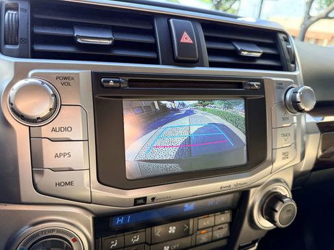 Used 2017 Toyota 4Runner Limited image 21