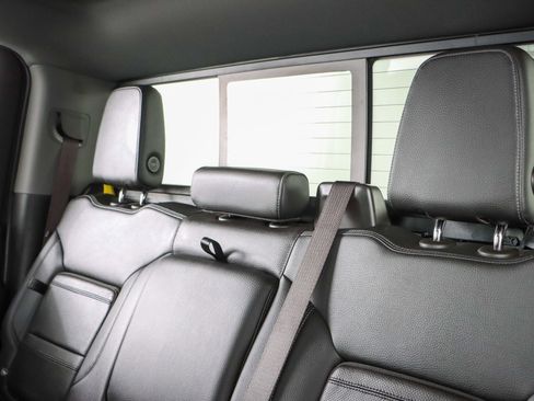 Used 2023 GMC Sierra 2500 Denali w/ Denali Ultimate Package image 29