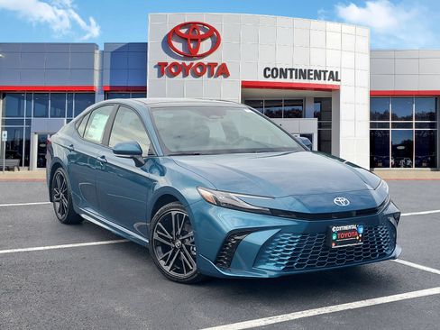 New 2026 Toyota Camry XSE AWD/4WD image 2
