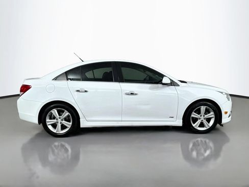 Used 2014 Chevrolet Cruze LT w/ RS Package FWD image 5